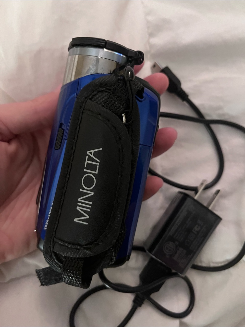 Minolta Blue Compact Camcorder